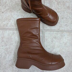 Fluevog Chime Boots Brown, women's size 7